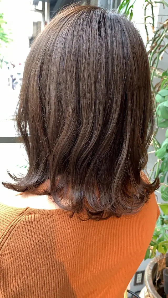 ミディアム アッシュ ヘアカラー 松本 夏海のヘアスタイル