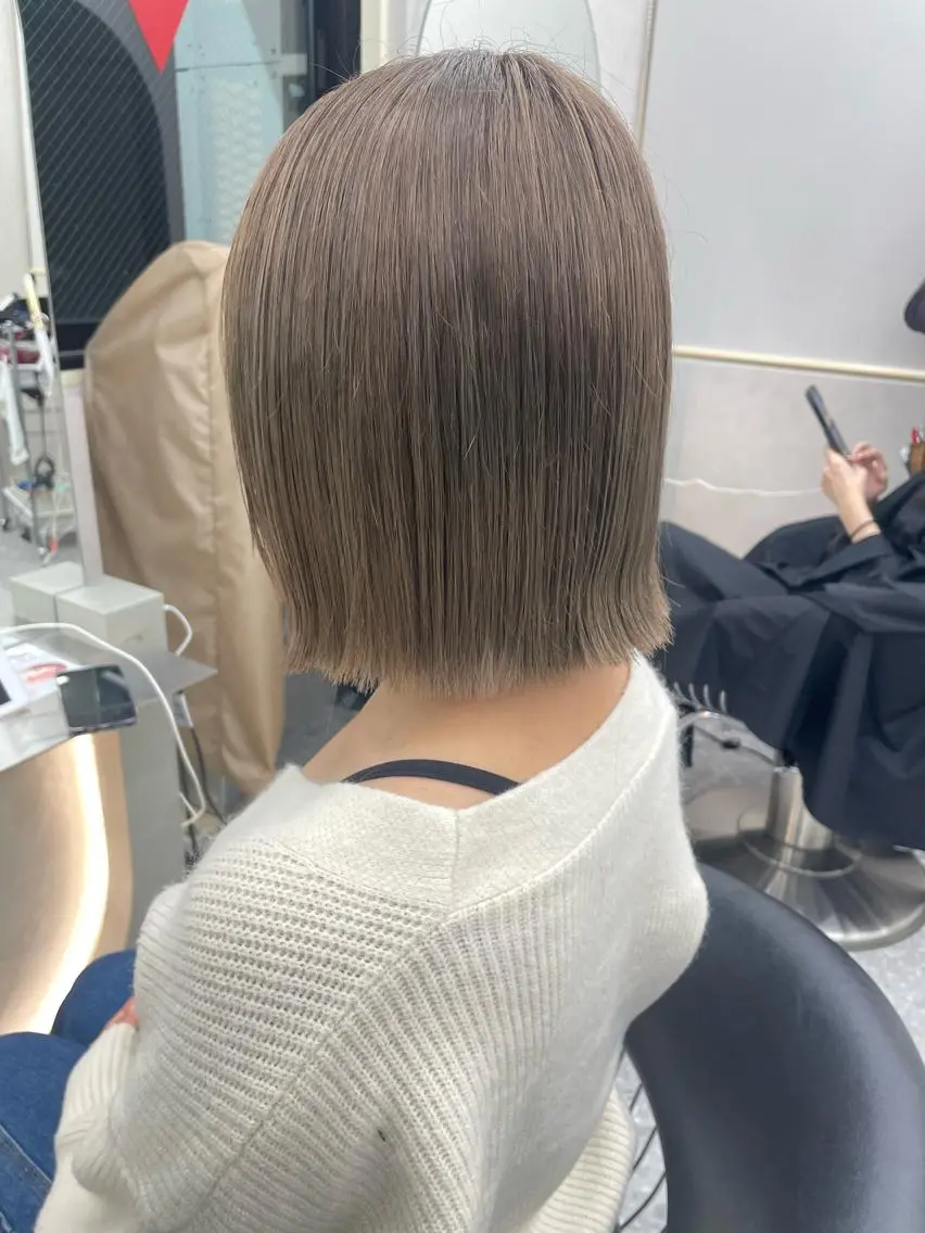 ミディアム 韓国風カラー エクステ 顔周りカット 髪質改善 韓国風ヘア カット ヘアカラー トリートメント Lond  mare 🦋ayana🦋のヘアスタイル