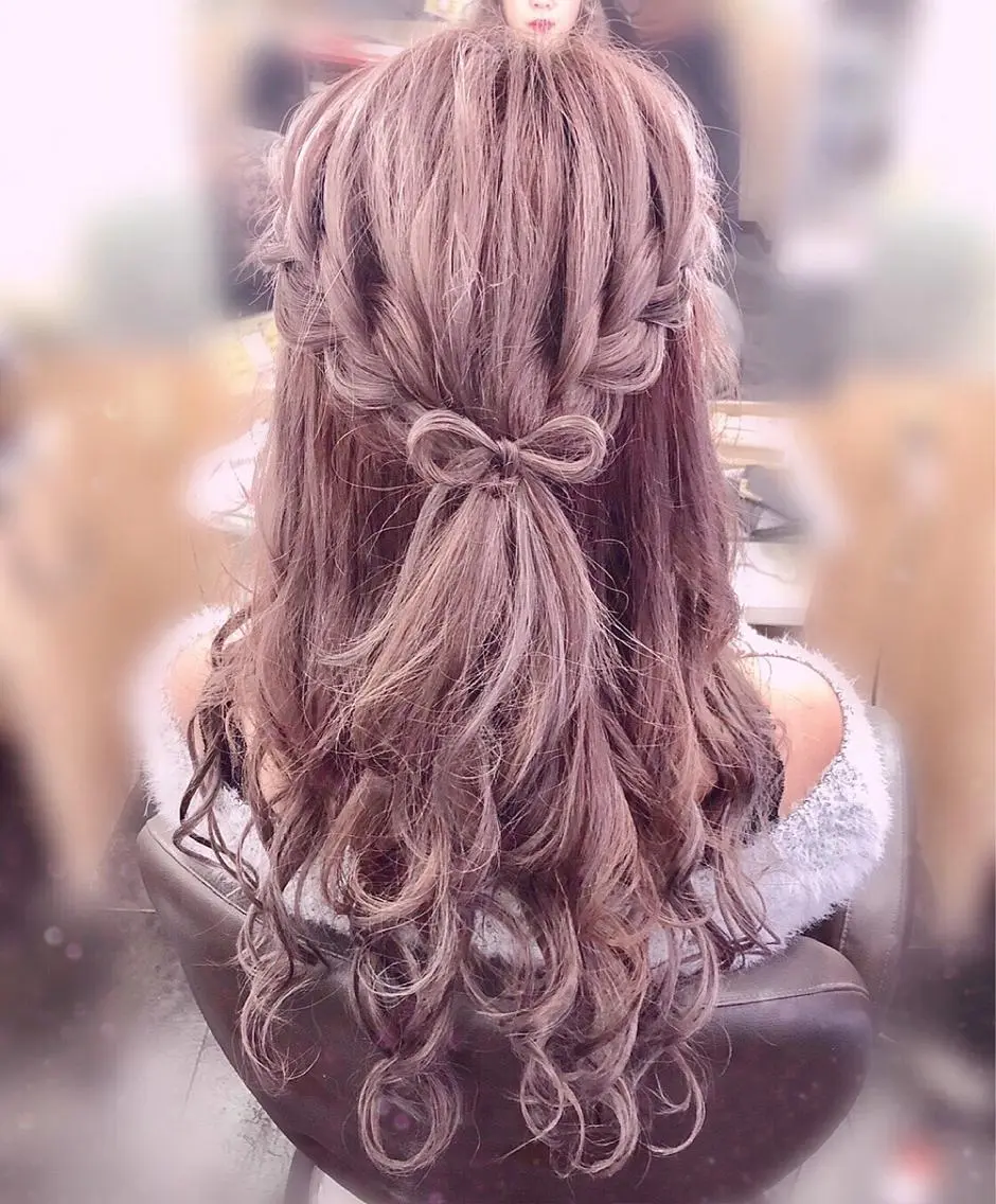 ヘアアレンジ ‎✴︎˚｡Chamo 𝐄𝐑𝐈𝐍𝐀のマツエク・マツパデザイン
