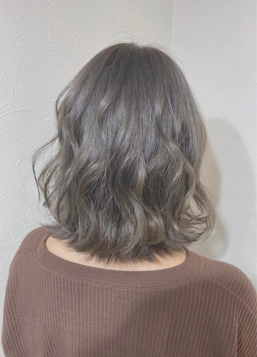 ミディアム カラー ヘアカラー トリートメント 💜 MINORI💜のヘアスタイル