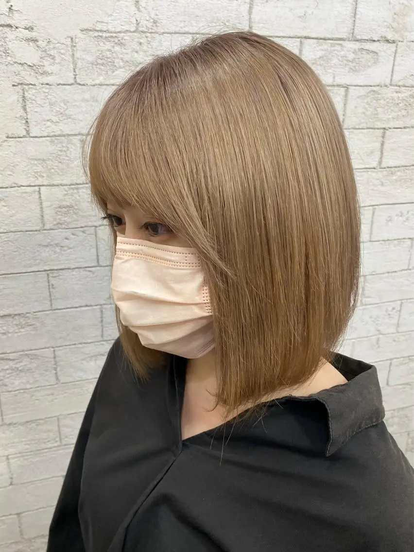 ショート カラー ベージュカラー グレージュ達人/赤み 消し/ブリーチ/岩崎のヘアスタイル