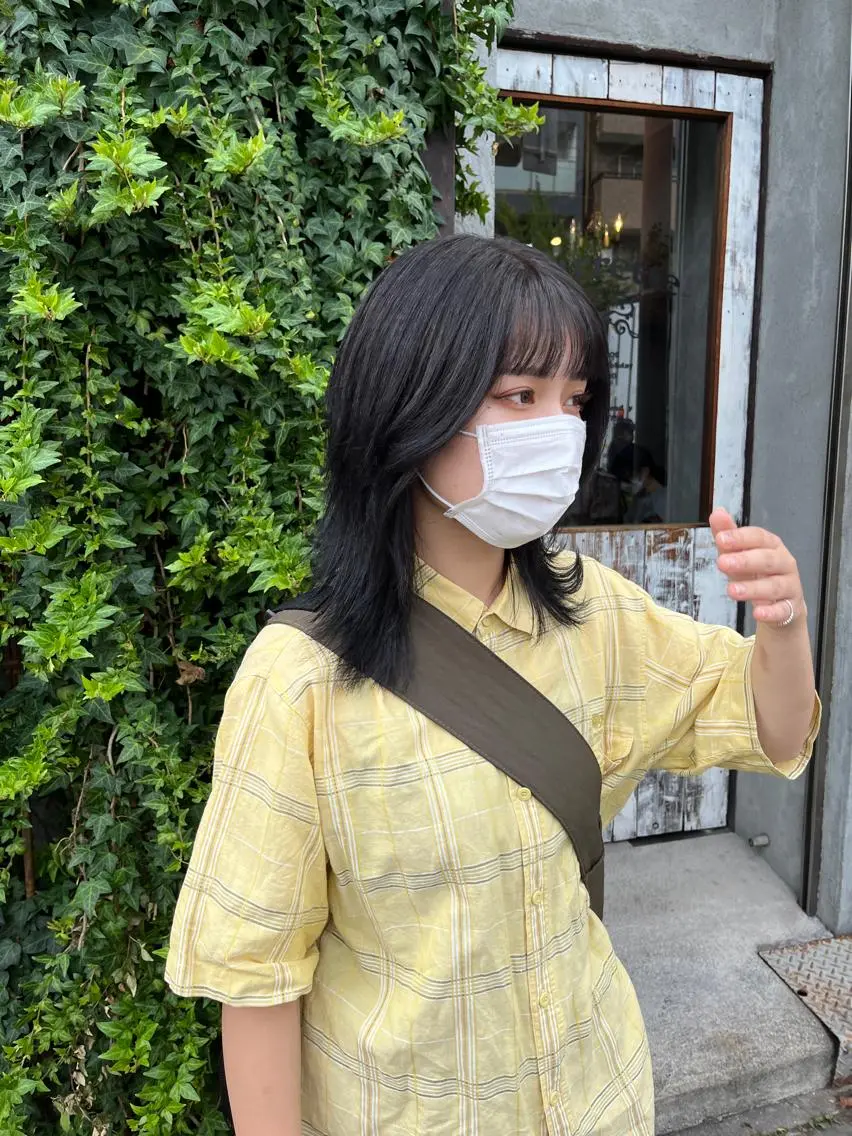 セミロング カラー 黒髪 ブルーカラー ブルーブラック 赤み消しカラー/ ナチュラル/トモキのヘアスタイル