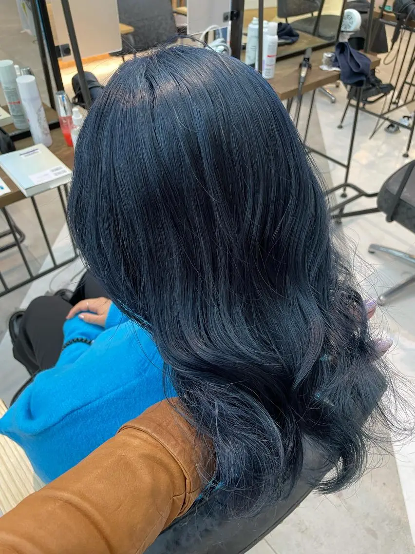 カラー ヘアカラー 🎀ボブ+ハイトーン シュカ👶🏻のヘアスタイル
