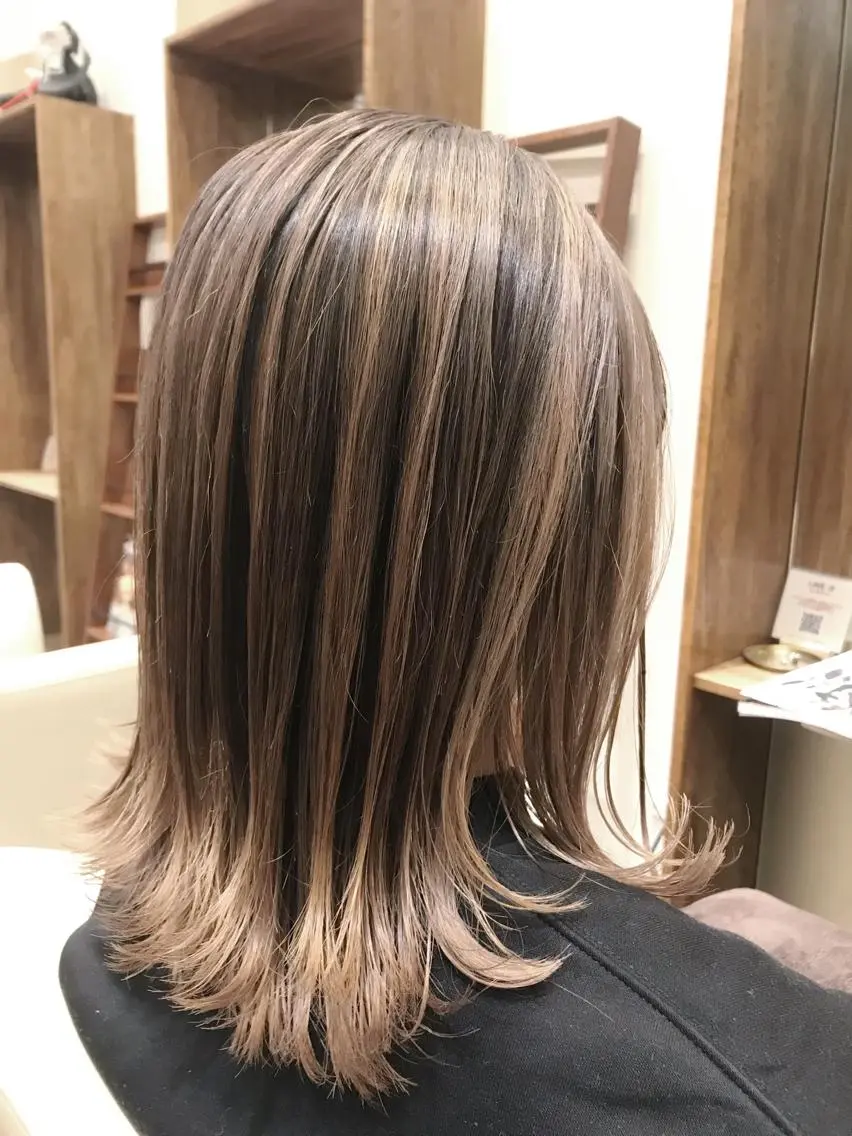 ミディアム カラー ヘアカラー トリートメント 入江 允のヘアスタイル