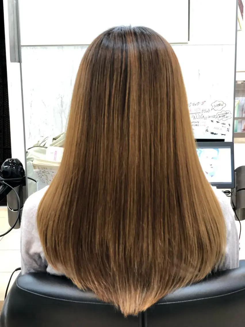 ロング 斎藤 みくのヘアスタイル