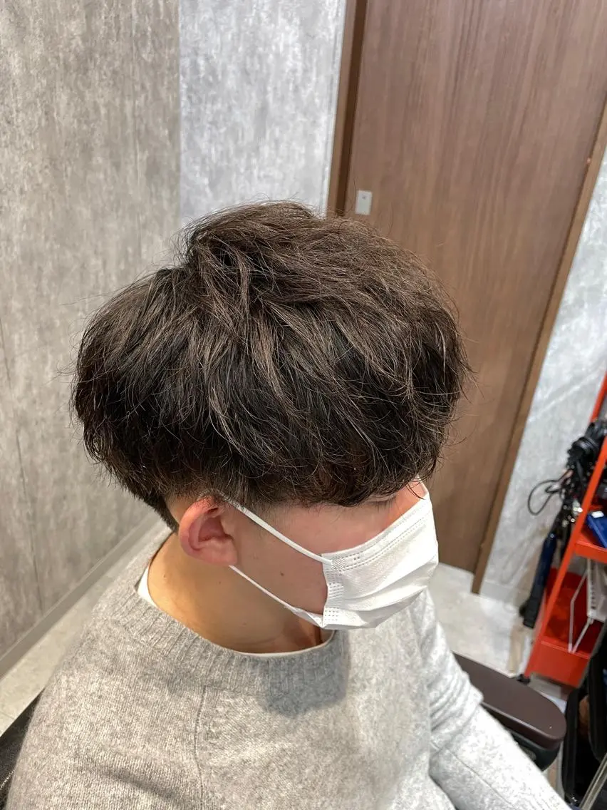ショート カラー パーマ メンズ カット パーマ 🔥メンズ超特化🔥 青木海斗のヘアスタイル