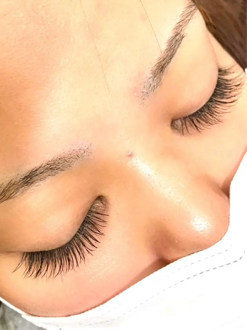 マツエク・マツパ フラットラッシュ REI eyelashのマツエク・マツパデザイン