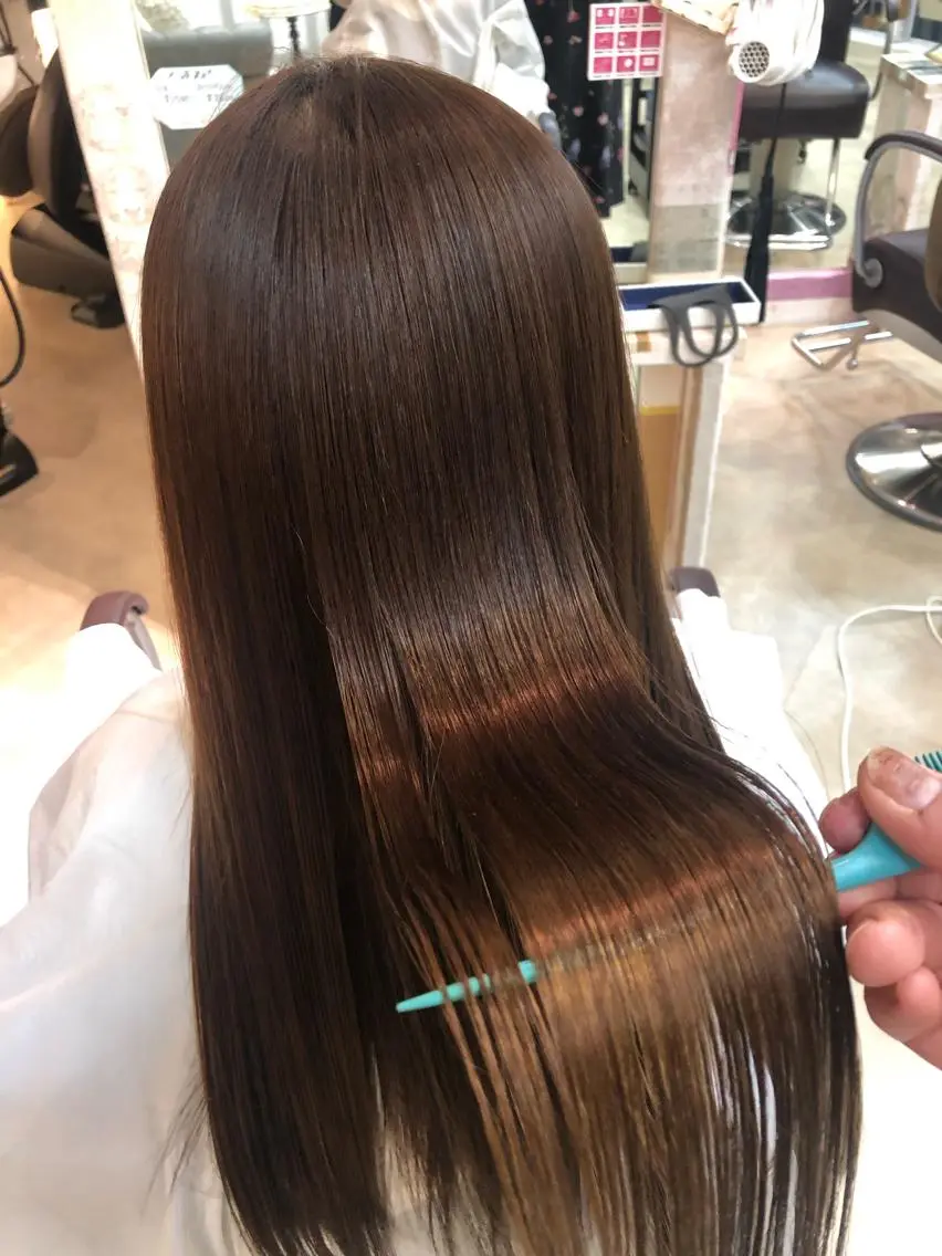 ロング 縮毛矯正 GOSSIP信国 瑞絵のヘアスタイル