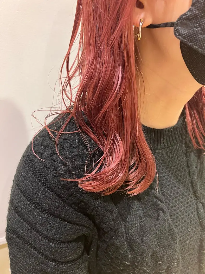 セミロング カラー レイヤー×艶髪特化 マネージャー安藤光司のヘアスタイル