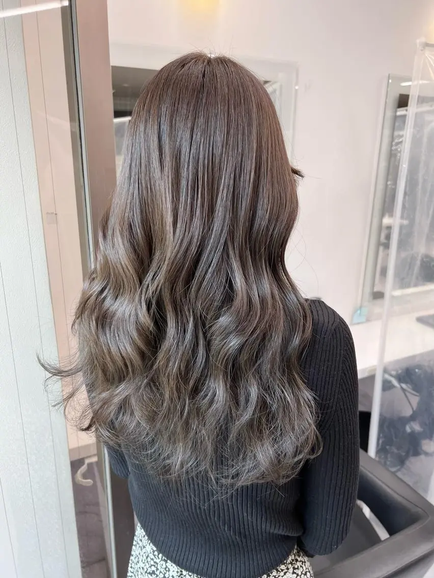 セミロング カラー パーマ ヘアアレンジ メンズ キッズ ネイル マツエク・マツパ アイブロウ 上品＆韓国風 🥀海心🥀のヘアスタイル