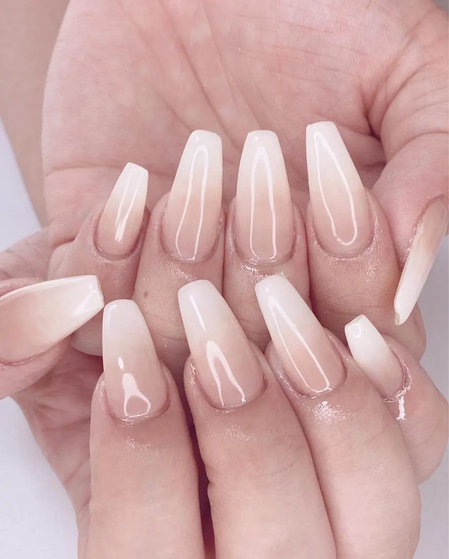 ネイル アートネイル オーロラネイル 桜ネイル クリアネイル フットネイル Nail Salon ertiのネイルデザイン