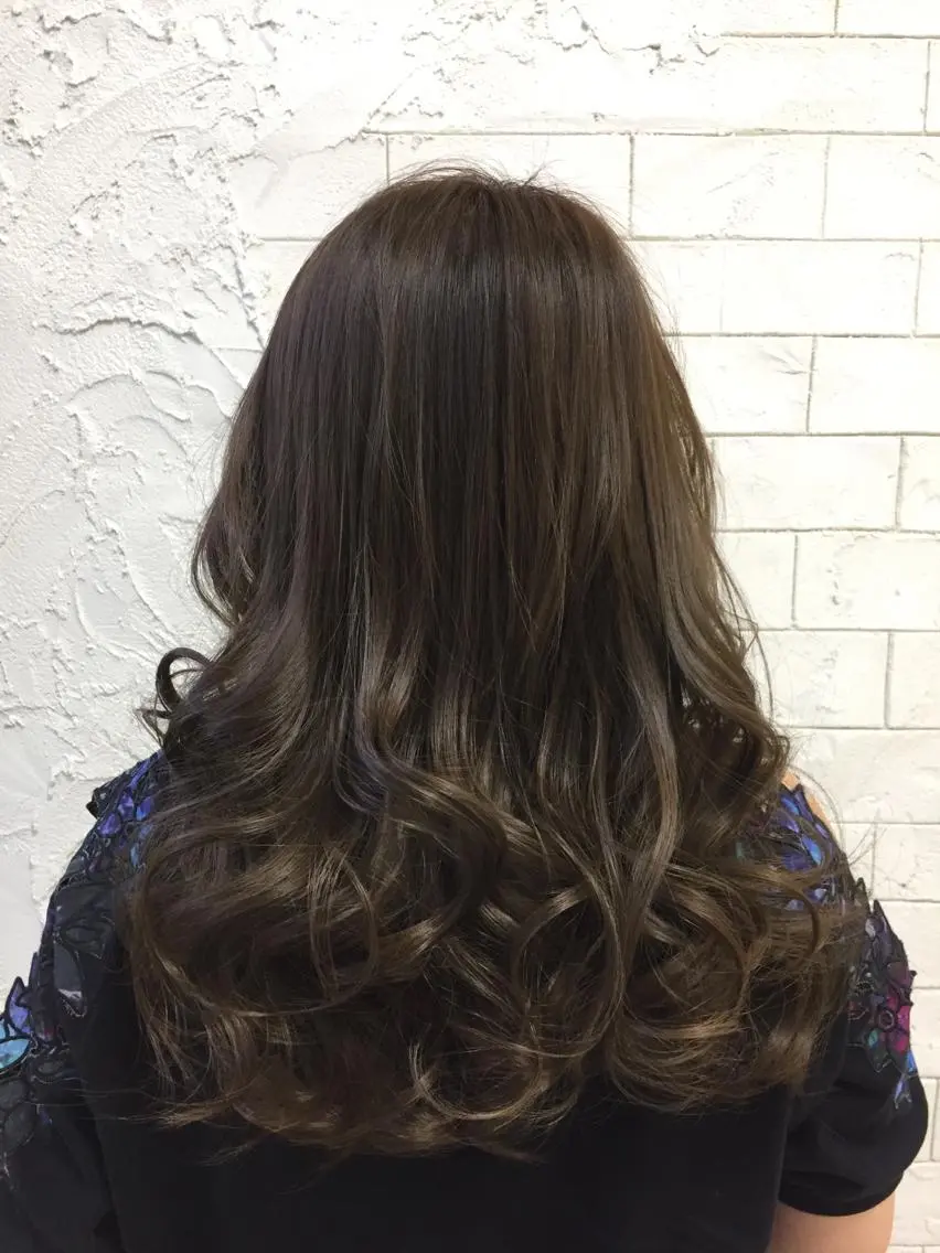 セミロング カラー archange 大井川のヘアスタイル