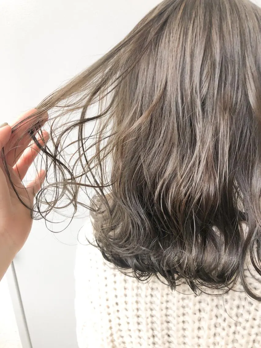 ミディアム カラー パーマ ヘアアレンジ メンズ ネイル マツエク・マツパ メンズブリーチ メンズハイライト ブリーチ ケアブリーチ 透明感カラー 当日予約⭕️ Rene’のヘアスタイル