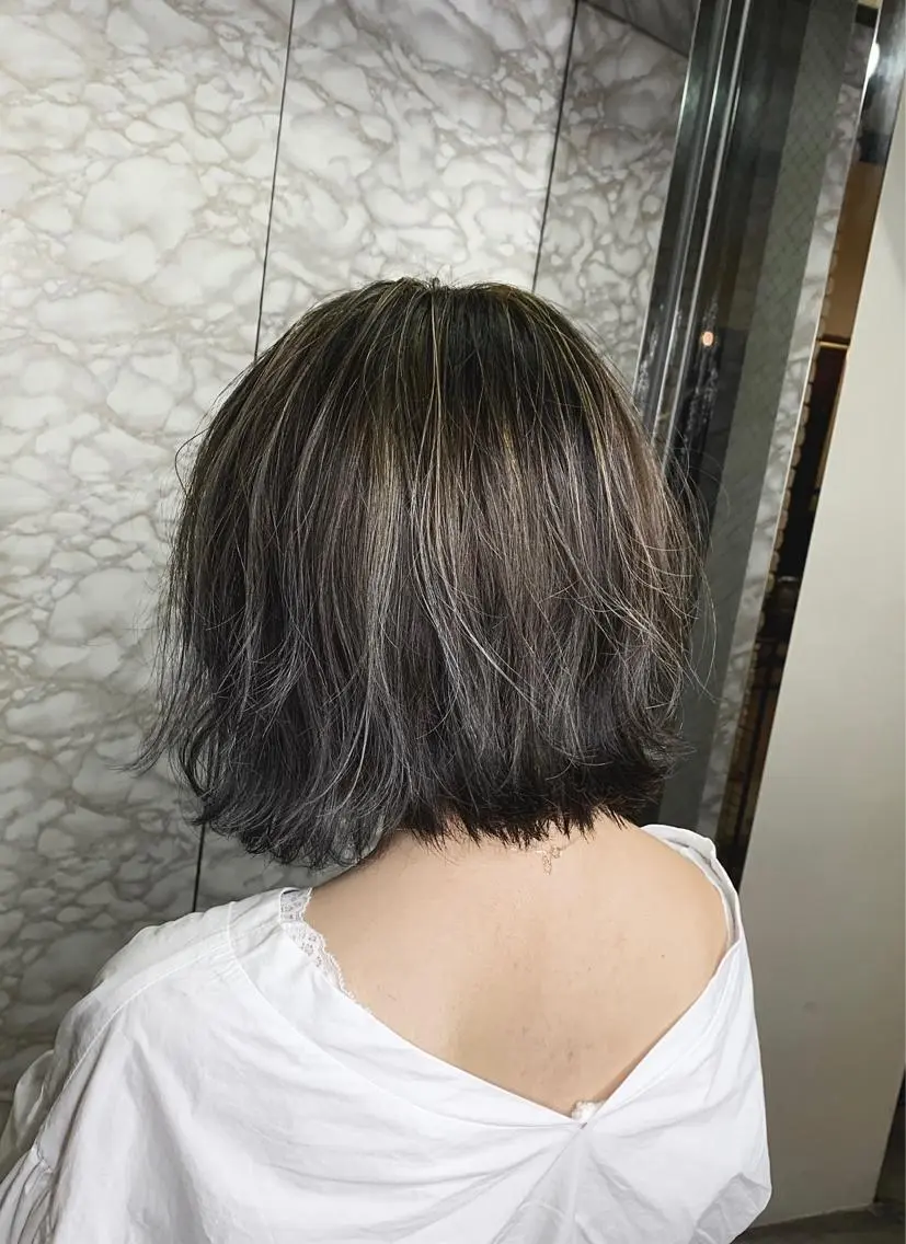 ショート カラー ヘアアレンジ 🇺🇸海外レイヤー /カラーGOのヘアスタイル