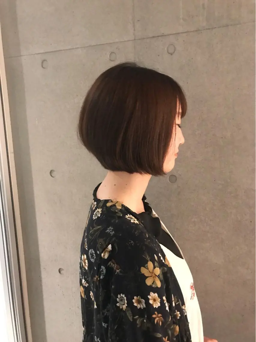 ショート カラー ボブ 岩田菜央 《武蔵小杉》のヘアスタイル