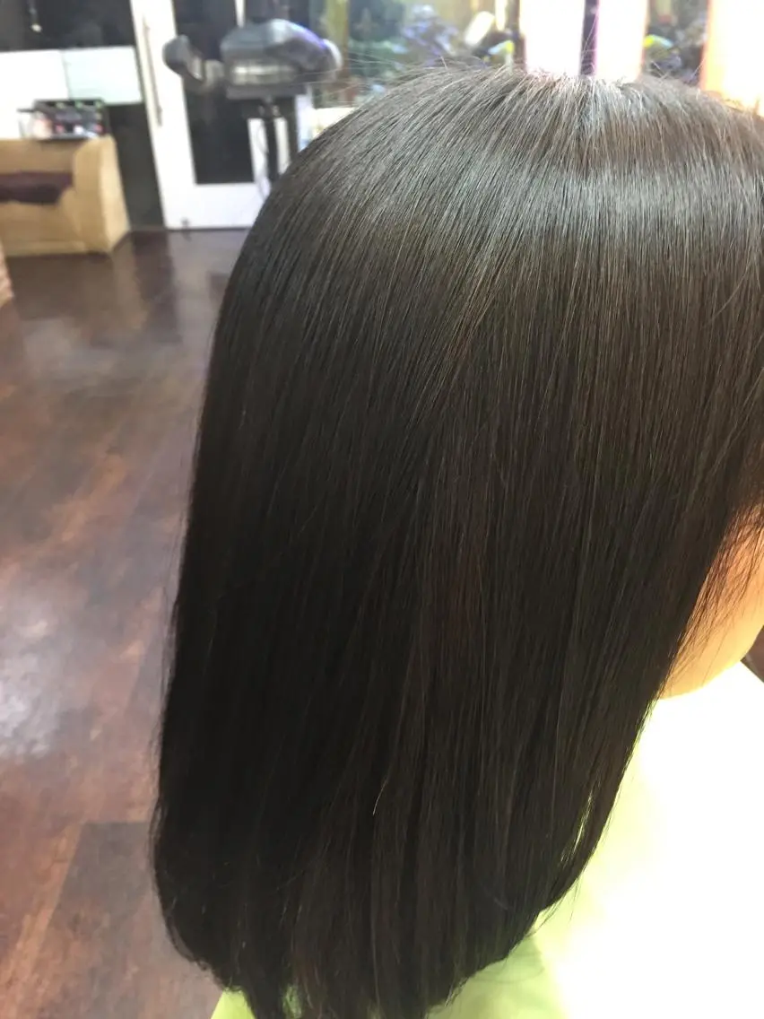 セミロング パーマ 桧山 真のヘアスタイル
