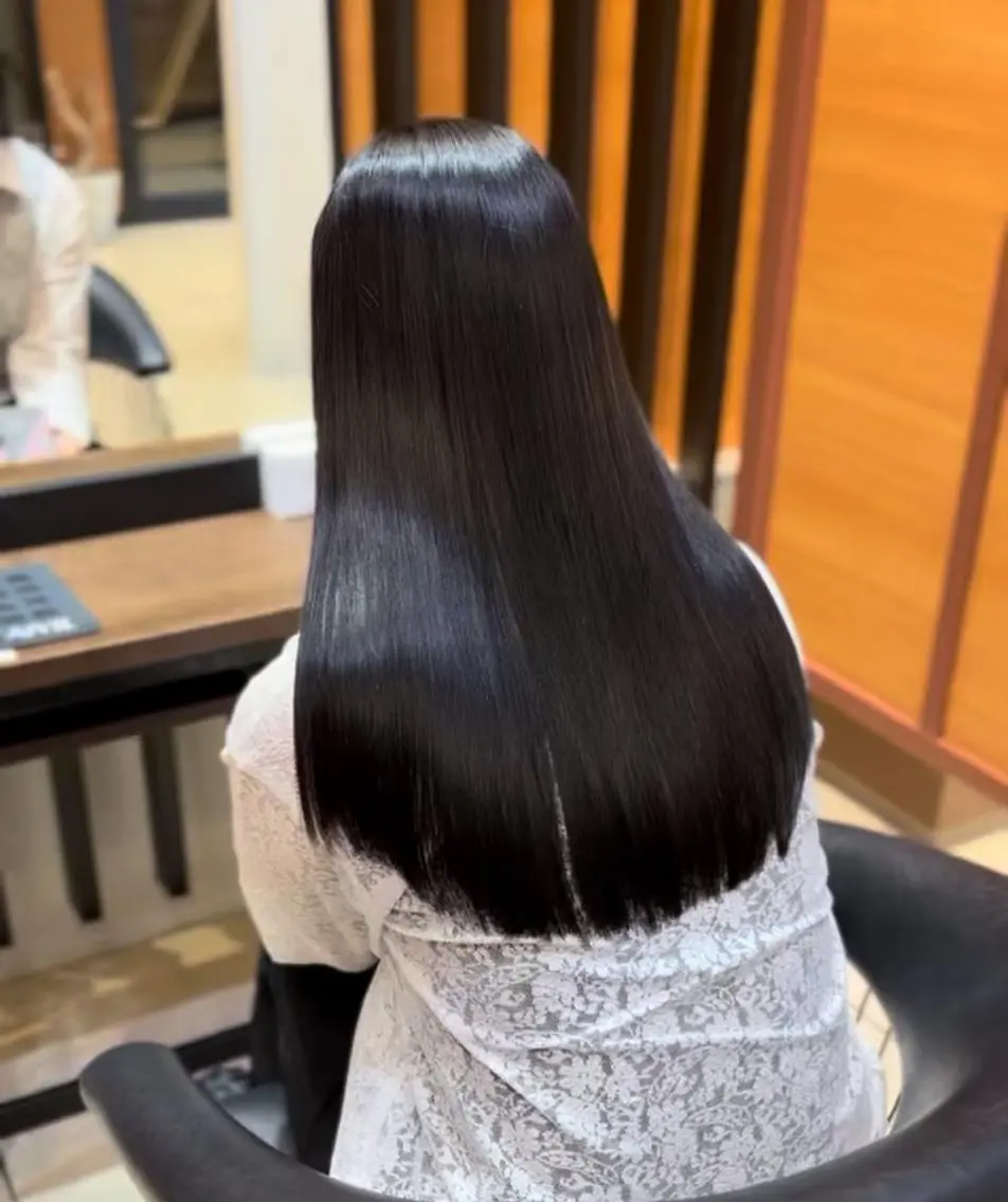ロング カット ヘアカラー トリートメント FJ/髪質改善💎 縮毛矯正/特化サロンのヘアスタイル