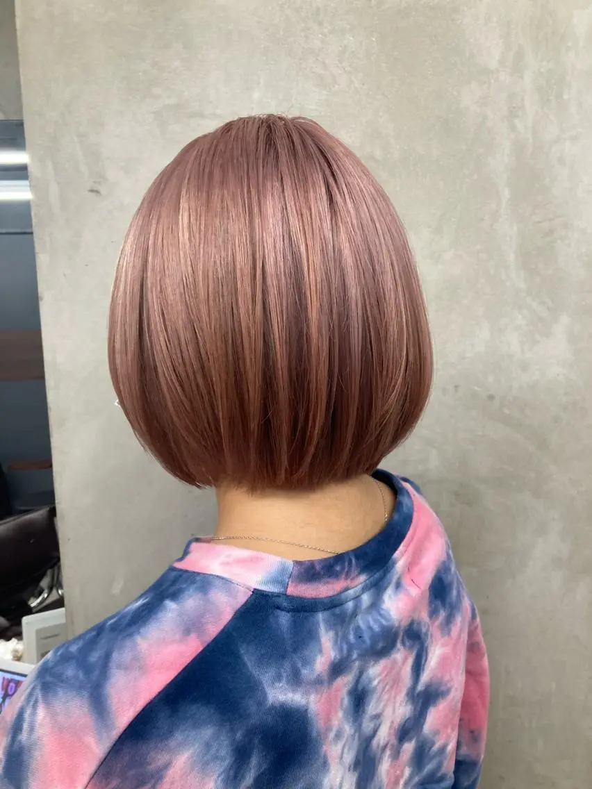 ショート カラー ヘアアレンジ ベージュカラー ピンクカラー ピンクベージュ ボブ カット ヘアカラー ブリーチ&似合せボブ 田中寛十のヘアスタイル