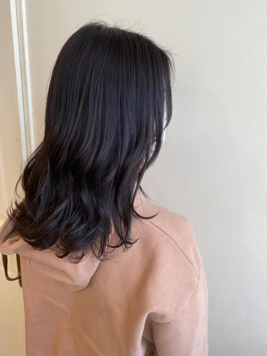 ミディアム カラー ディープラベンダー ラベンダーカラー ラベンダーグレー カット ヘアカラー トリートメント RIKA韓国ヘア/く びれヘア/上品カラーのヘアスタイル