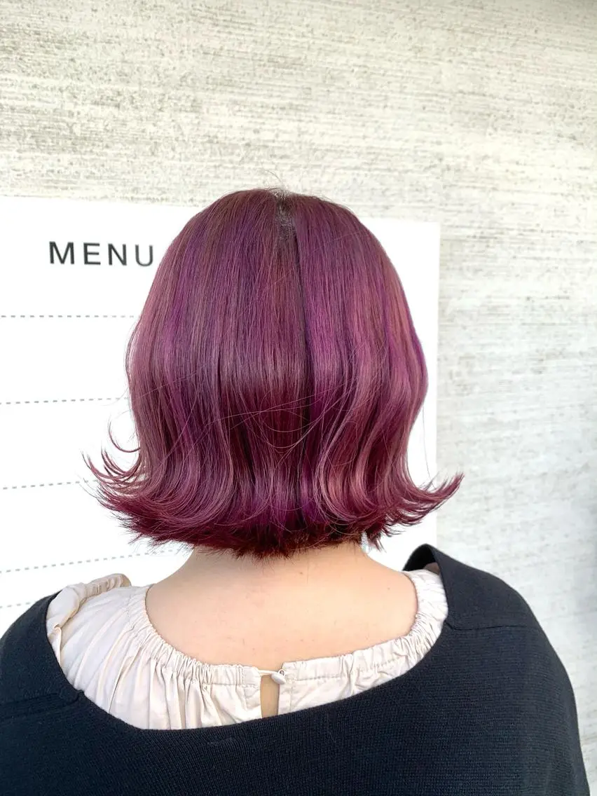 ショート パープルカラー 斉藤大河 カラー/縮毛矯正のヘアスタイル