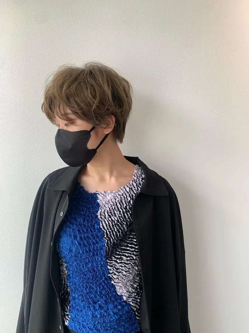 ショート カラー 透明感カラー ショートヘア カット ヘアカラー トリートメント Libre 西野圭一のヘアスタイル