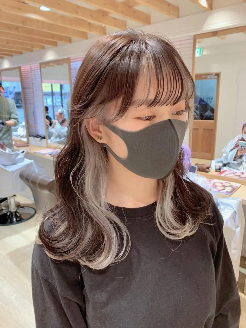 セミロング カット ヘアカラー 新宿 木下拓哉のヘアスタイル