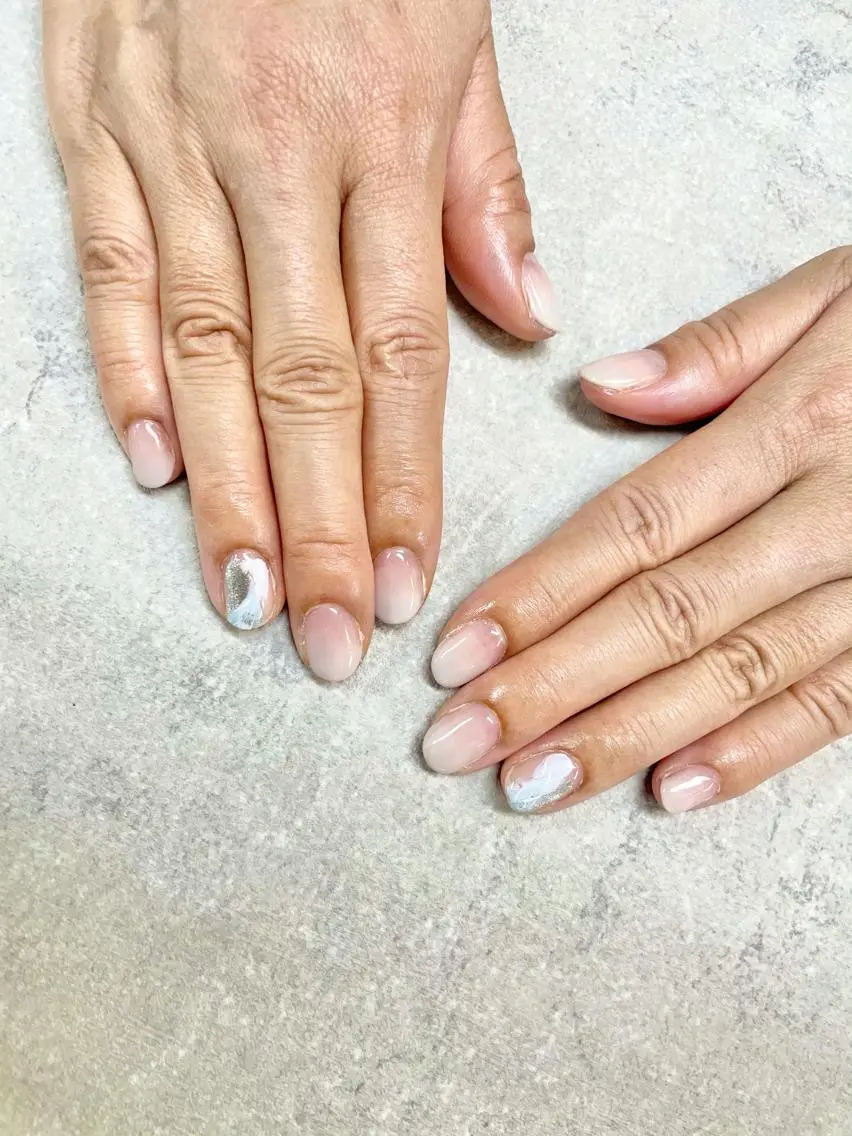 ネイル グラデーション ニュアンスネイル オフィスネイル ハンドネイル FASTNAIL PLUS 新宿店のネイルデザイン