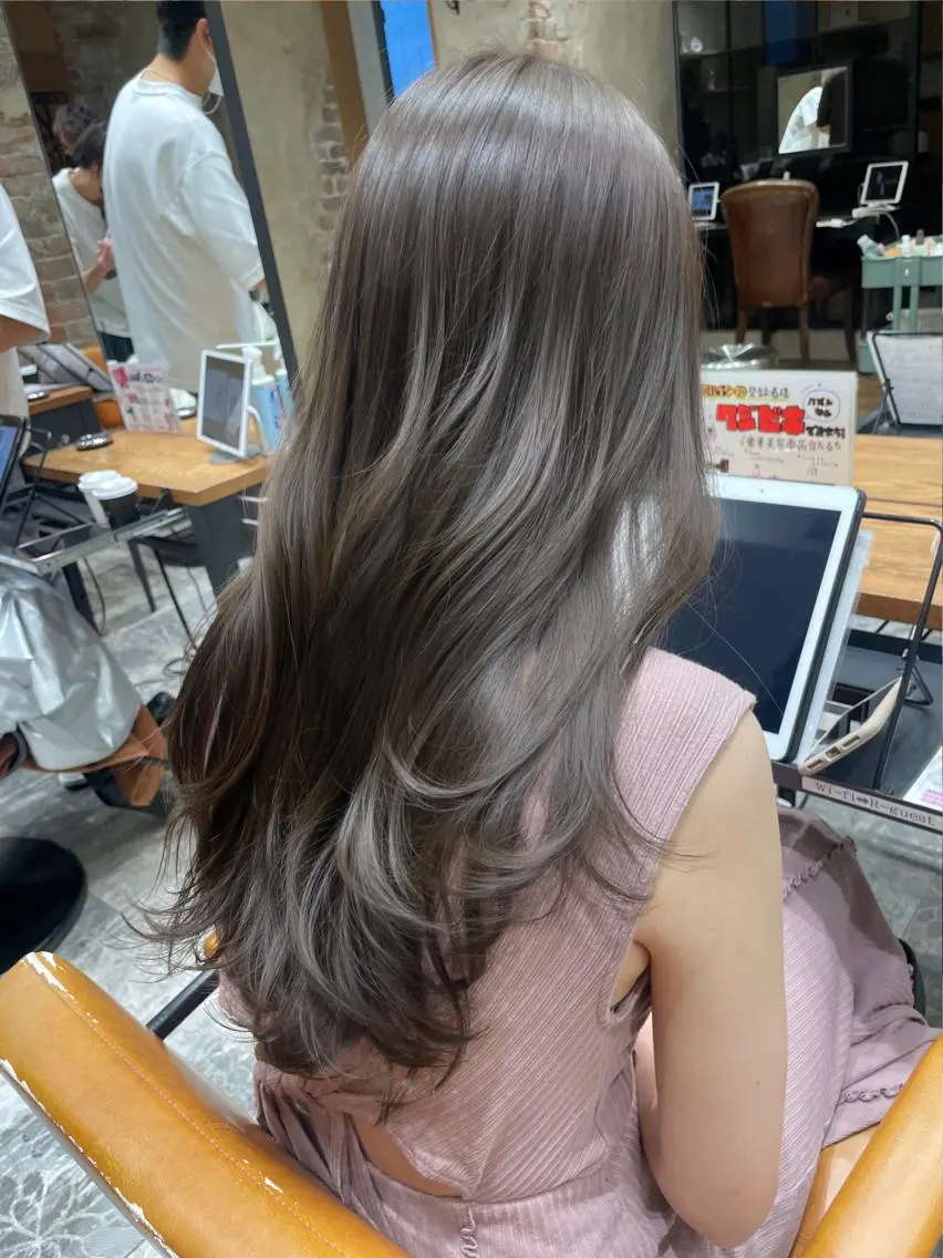 セミロング カット ヘアカラー トリートメント モテ髪🤍こなれヘア 藤山裕大のヘアスタイル