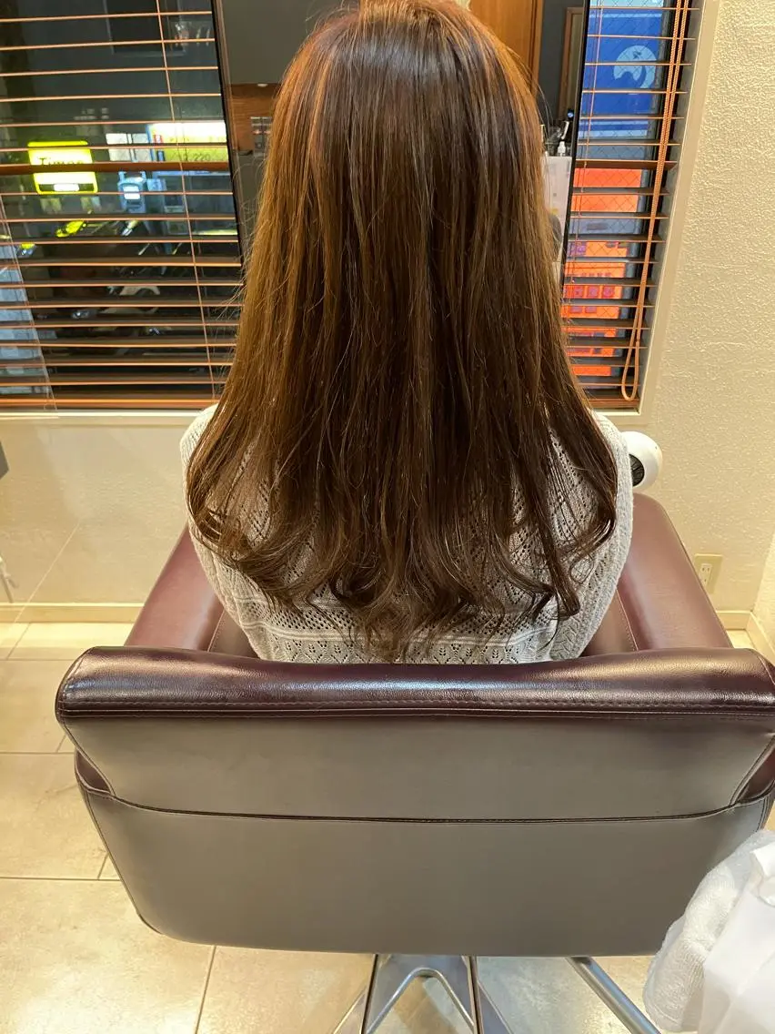 ロング こすげひろと カラー講師のヘアスタイル
