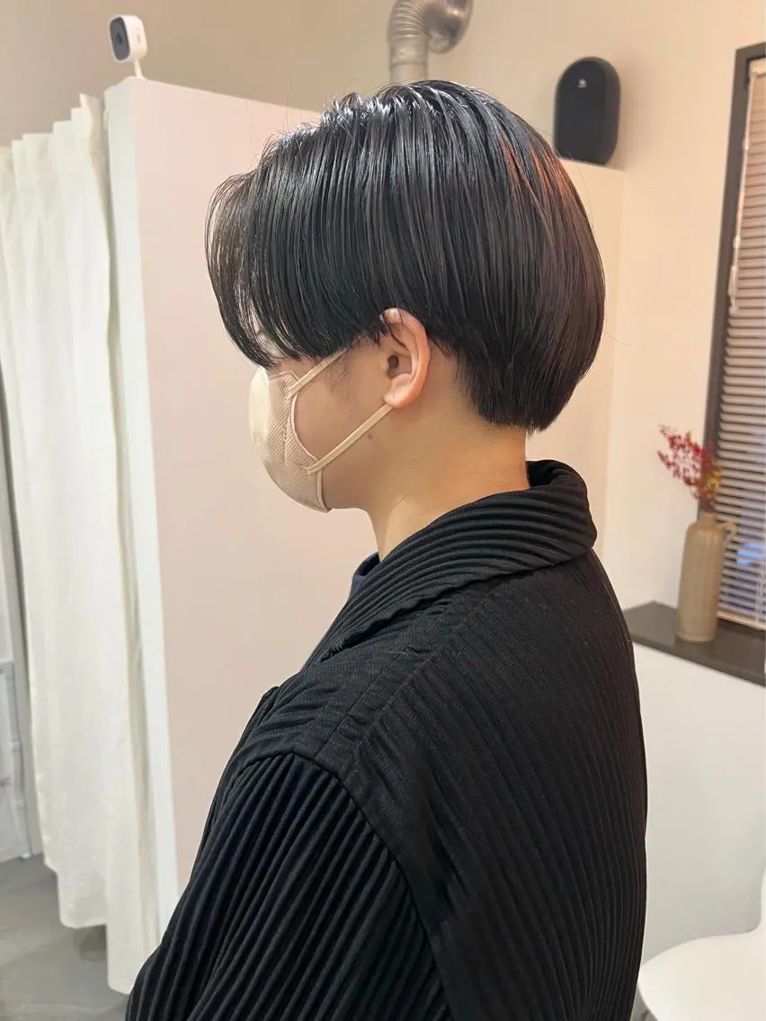 ショート カラー 切りっぱなしボブ ショートボブ ベージュカラー ブリーチ ケアブリーチ カット 蔵前 デザインカット KOBAYASHIのその他イメージ