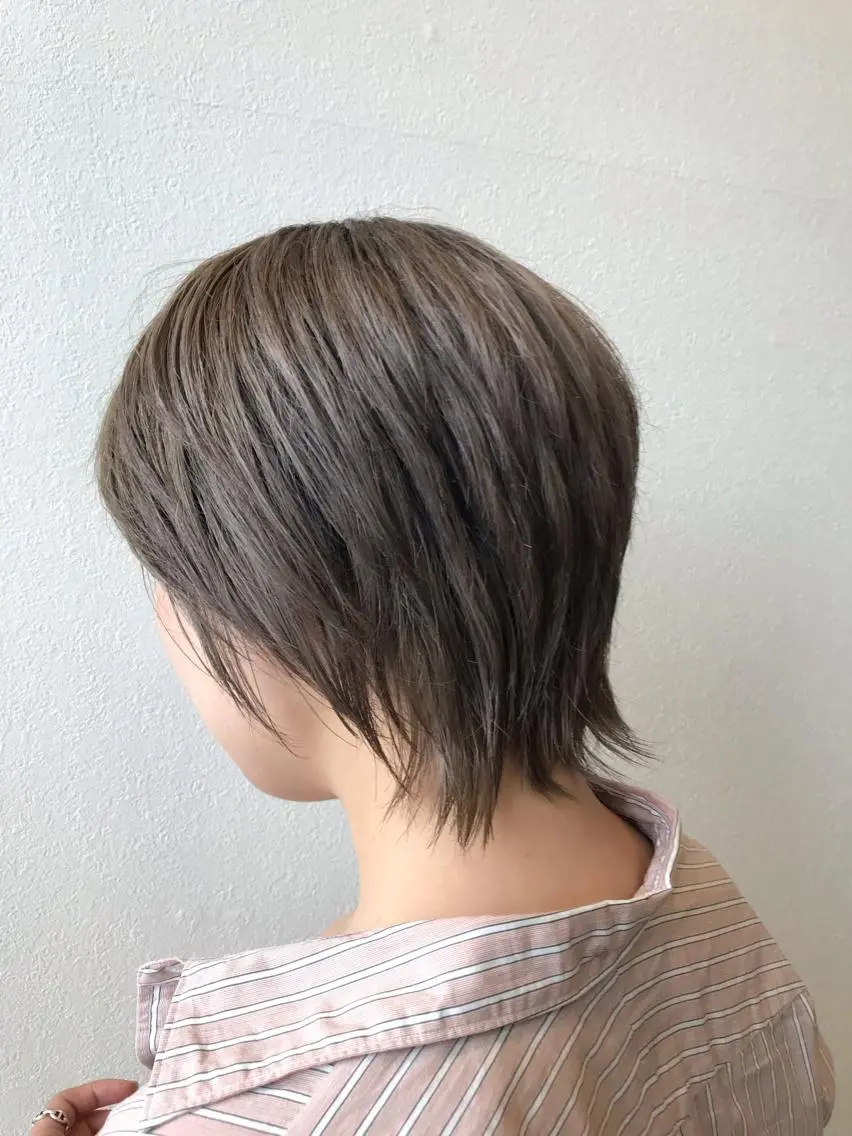 ショート カラー ヘアカラー 松崎 崇のヘアスタイル