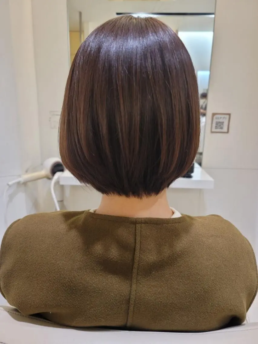ショート カラー ショートボブ ボブ ショートヘア カット ヘアカラー トリートメント 鈴木 翠のヘアスタイル