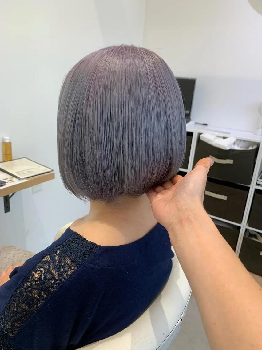 ショート カラー グレージュ パープルカラー パープルグレージュ カット ヘアカラー トリートメント 髪質改善特化 サロン✨代表HIROのヘアスタイル