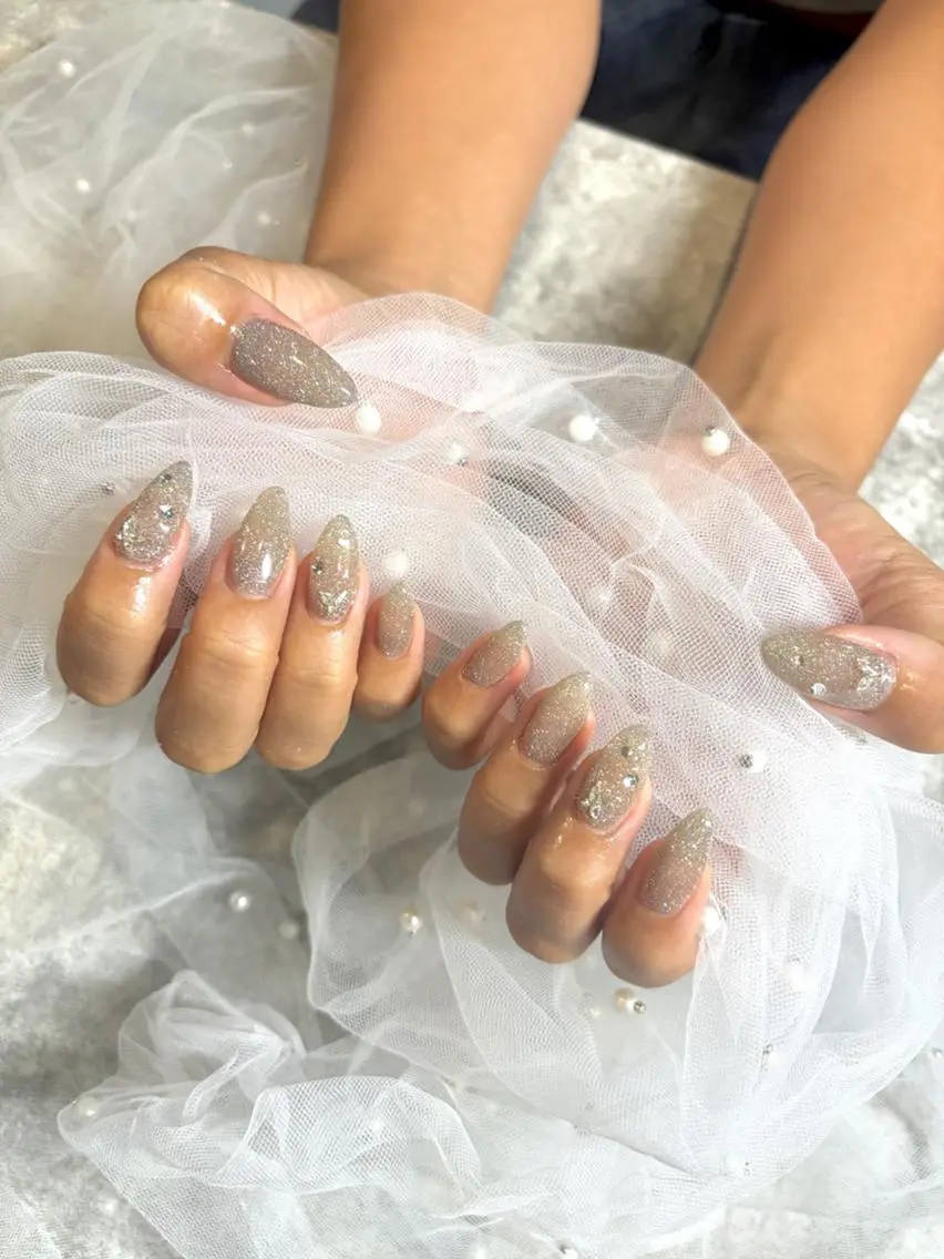 ネイル ハンドネイル le'a -レア-のネイルデザイン