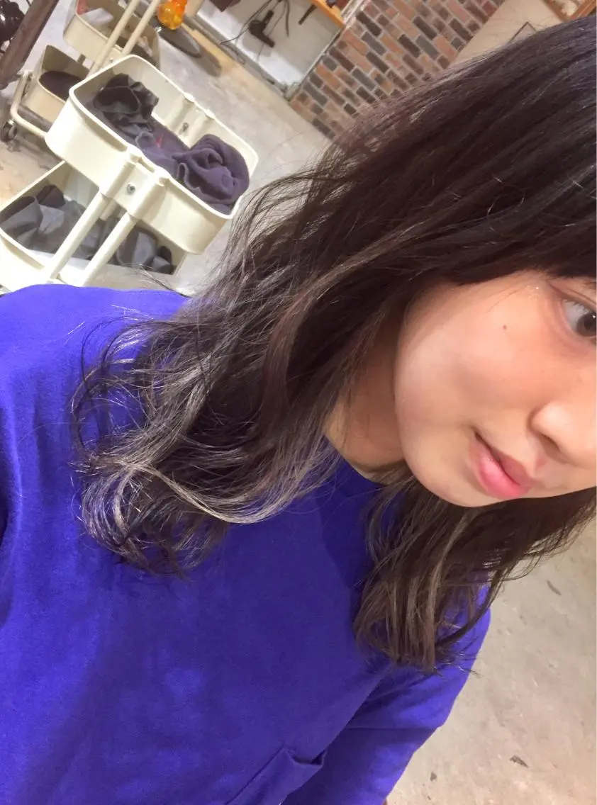 ロング カラー アッシュ ブリーチ インナーカラー 竹嶌 健吾のヘアスタイル