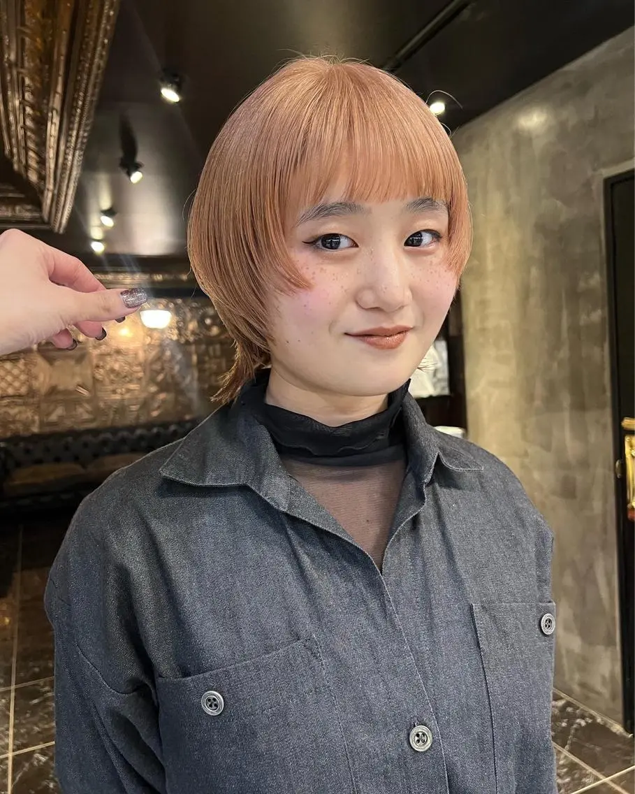 ミディアム カラー カット ヘアカラー 圧倒的デザイン力 店長🎨RENAのヘアスタイル