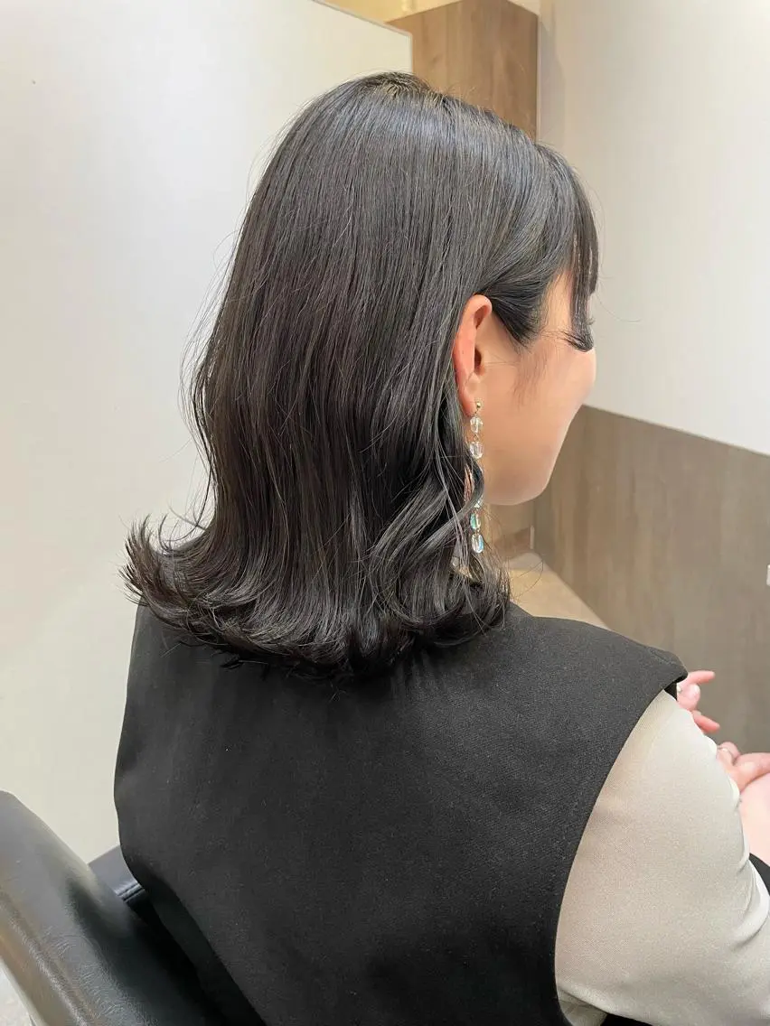 ショート カラー ダークグレー ダークグレージュ グレージュ ヘアカラー トリートメント レイヤー/大人メンズ パーマ🌀 平島拓也のヘアスタイル