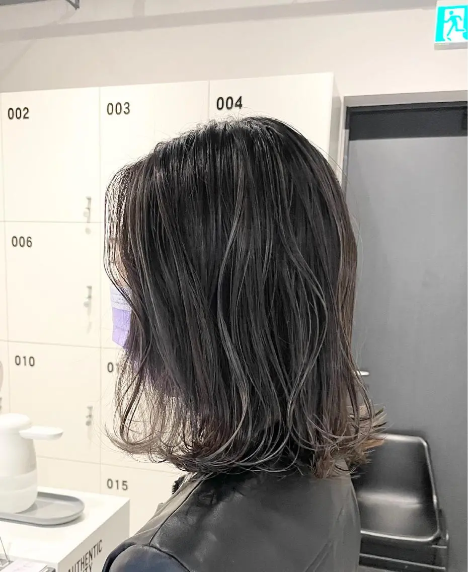 ショート カラー ハイライトカラー ハイライト ブリーチ👩🦳/ ✂︎MANAMIのヘアスタイル