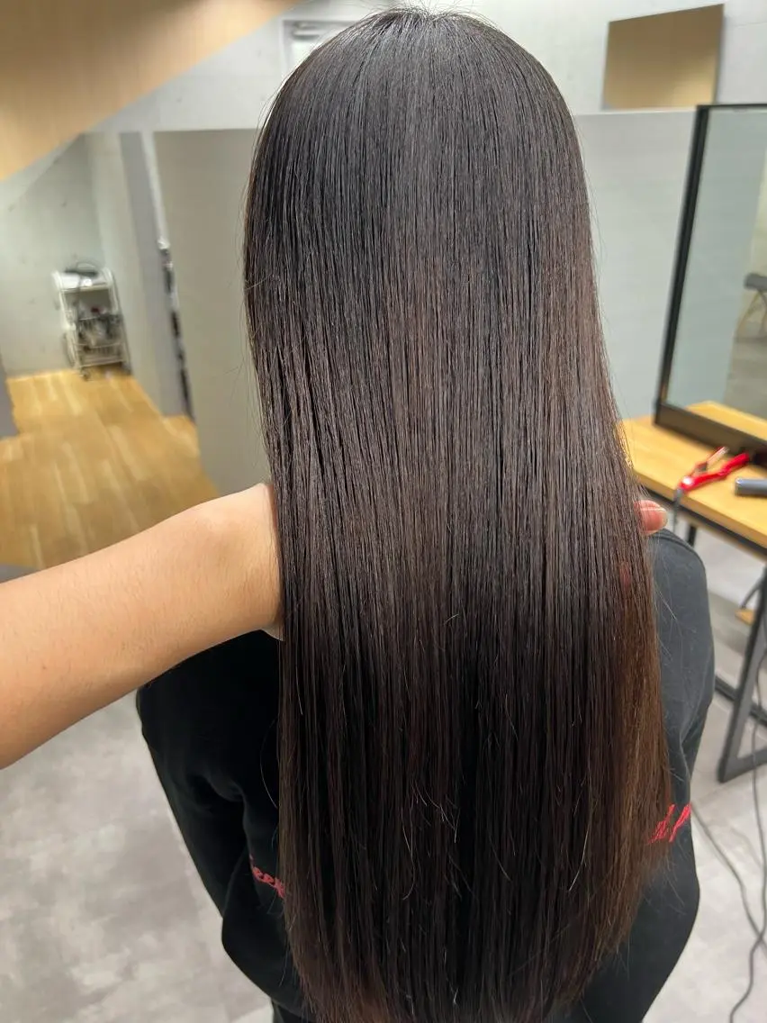 ロング 縮毛矯正 ルーチェヘアー 北摂エリアNo.1のヘアスタイル