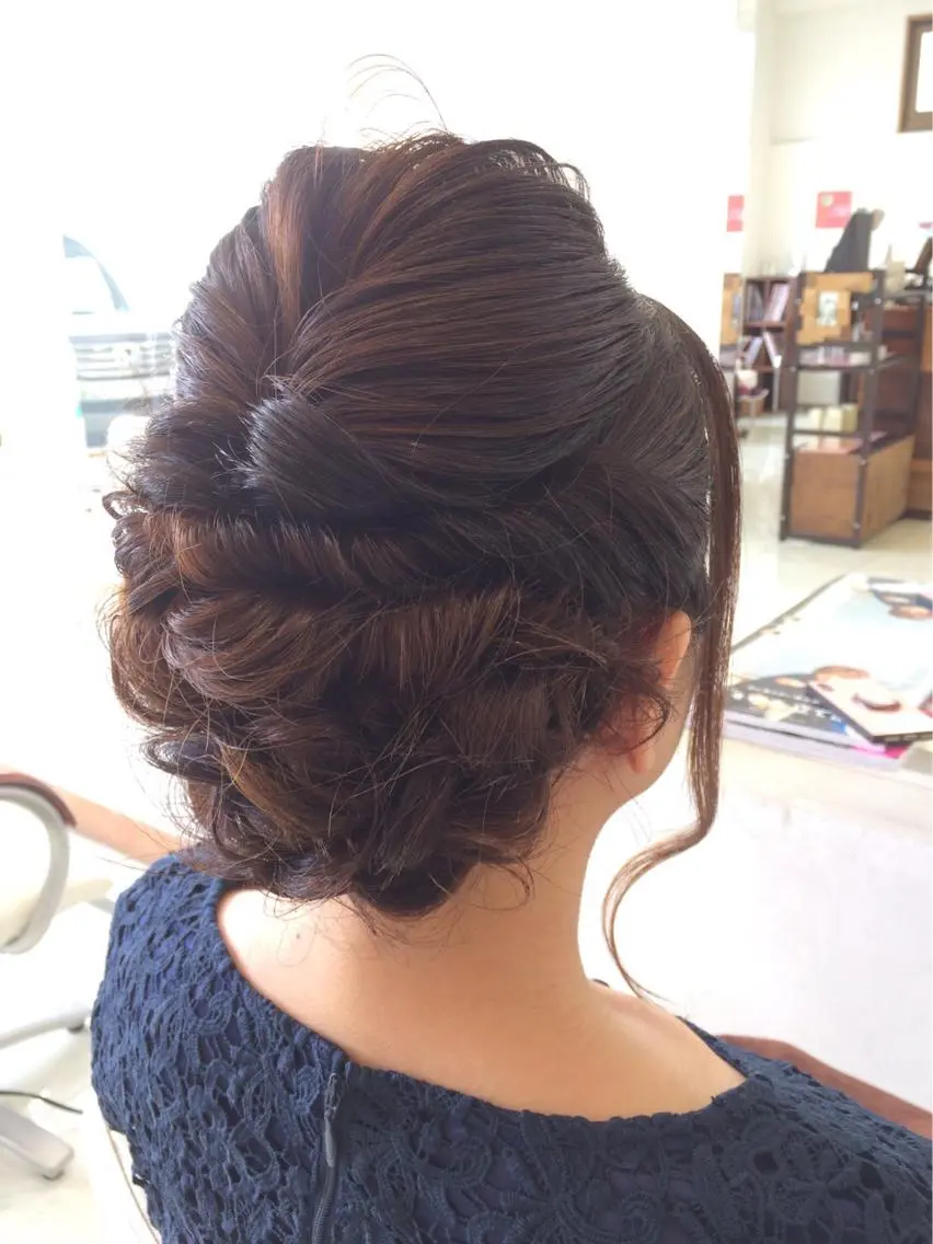 ミディアム ヘアアレンジ 結婚式・ブライダル ヘアセット Hair VERDEのヘアスタイル