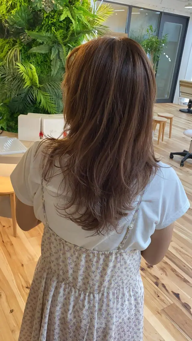 セミロング カラー ベージュカラー 🎗大槻 武士🎗のヘアスタイル