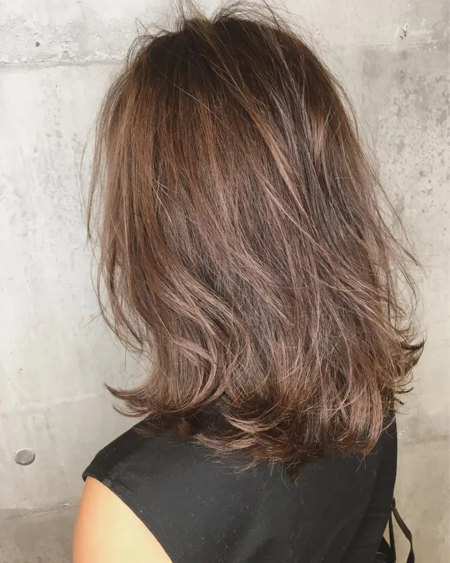 ミディアム カラー アッシュ ブラウンカラー ピンクカラー カット ヘアカラー トリートメント 田室 和幸のヘアスタイル