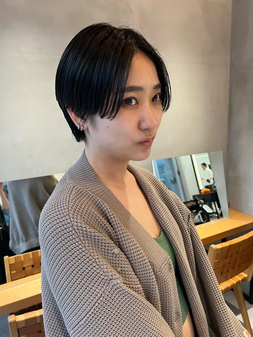 ショート 縮毛矯正ボブ&顔まわ レイヤー♡TOMOEのヘアスタイル