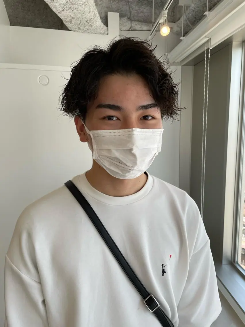 ミディアム メンズ カット パーマ トリートメント 島本 燎のヘアスタイル