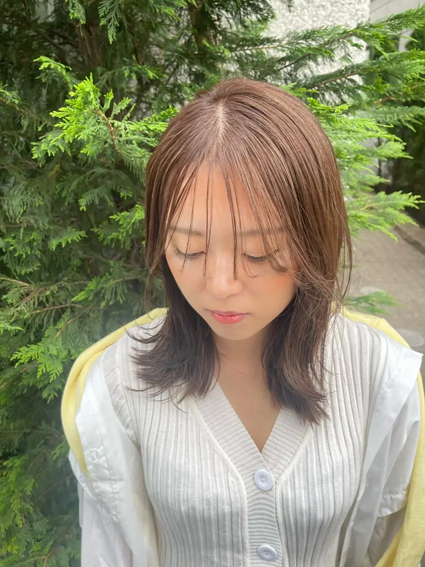 ミディアム 𝓜𝓮𝓛𝓲𝓟 冨樫果楠のヘアスタイル