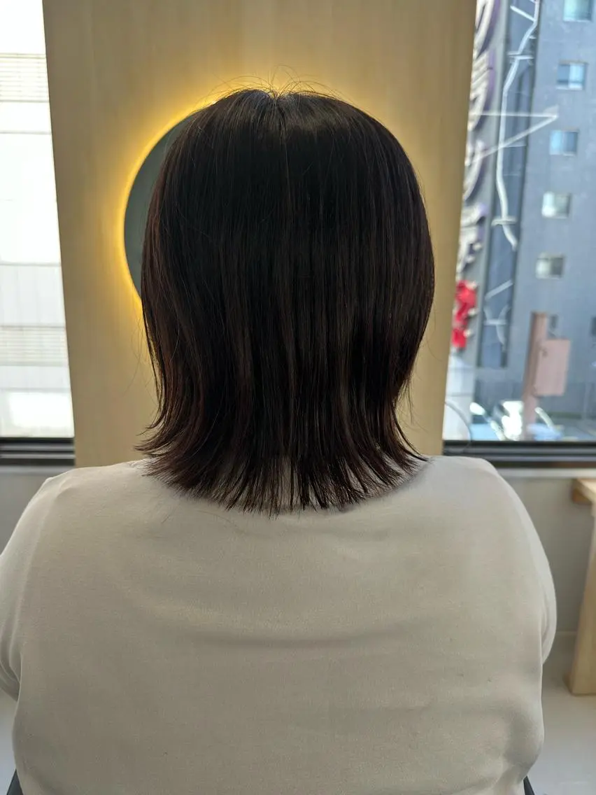 ミディアム 深見 真由のヘアスタイル
