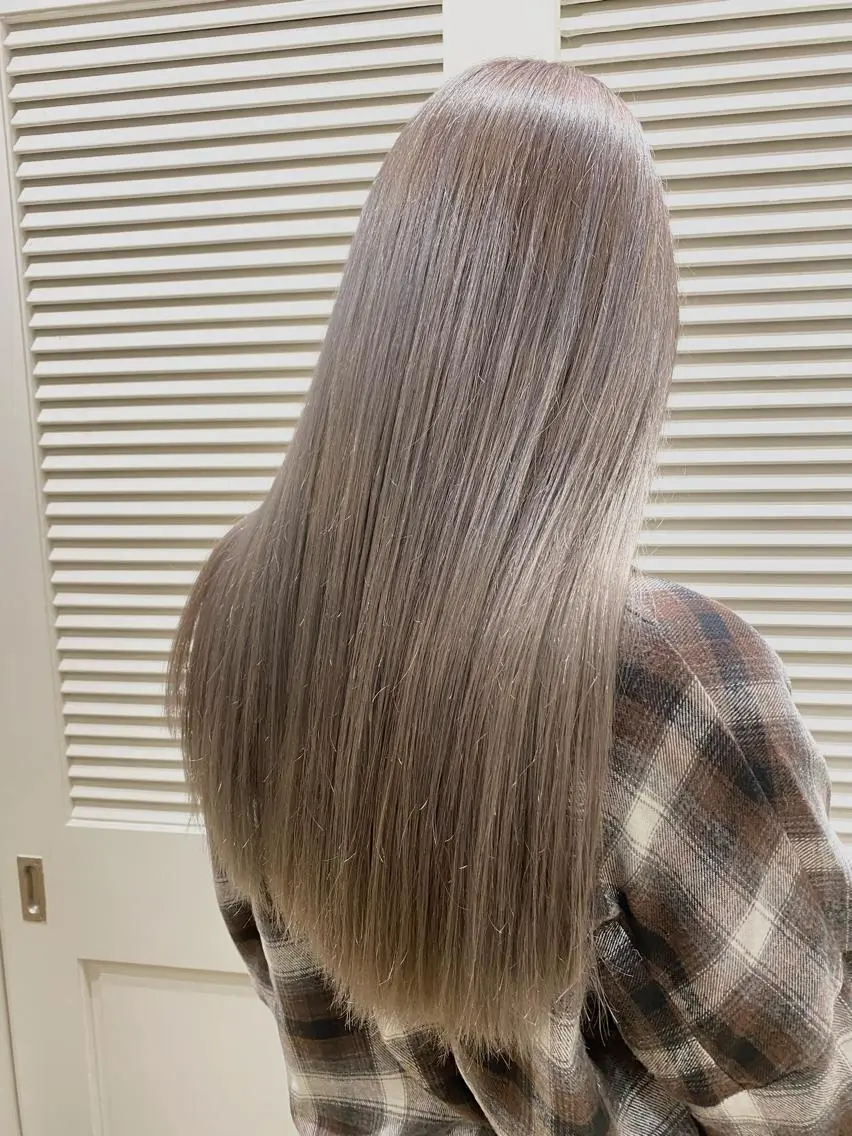 ロング カラー カット ヘアカラー kawabe maikoのヘアスタイル