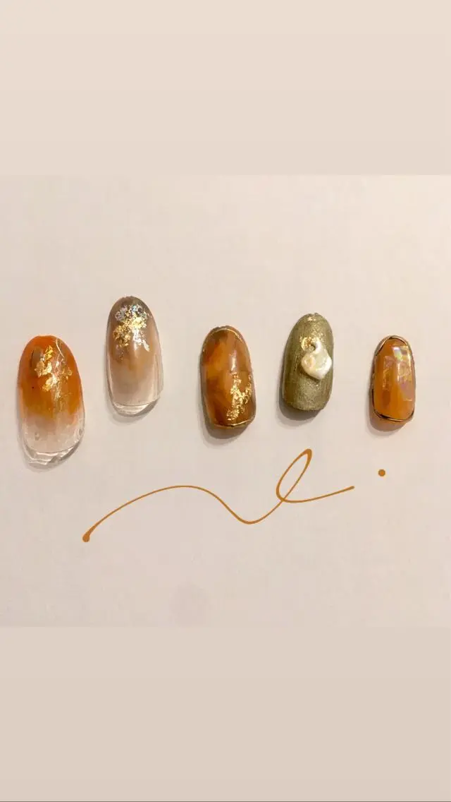 ネイル ブラウン 栗林 実莉のネイルデザイン