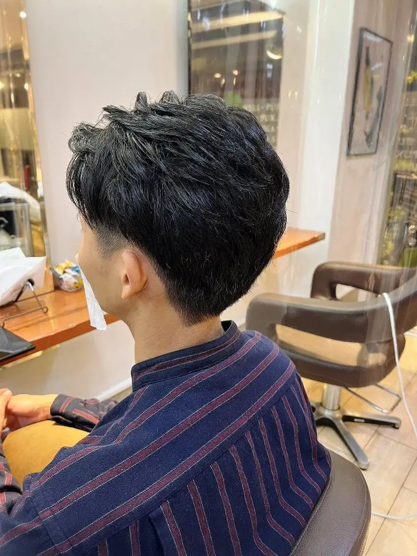 ショート メンズ ツーブロック カット 田中 夏音のヘアスタイル