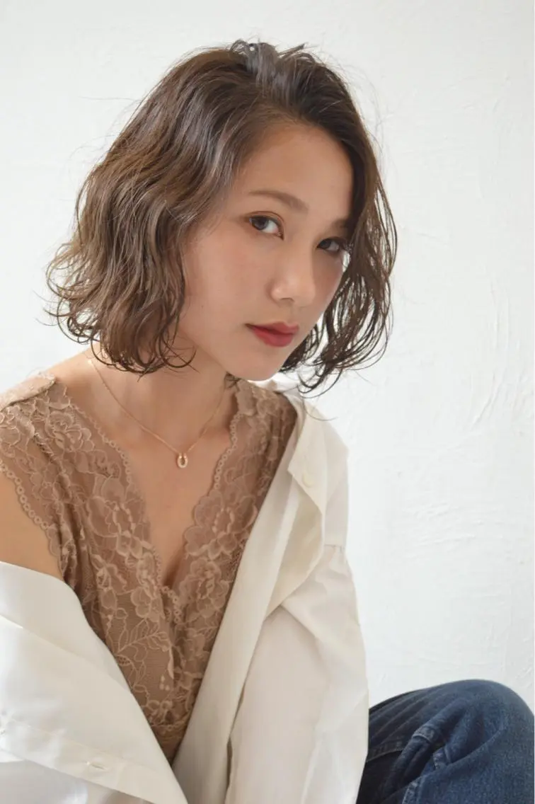 ミディアム 切りっぱなしボブ ボブ 【今だけブリーチ 限定価格💕】すみのヘアスタイル